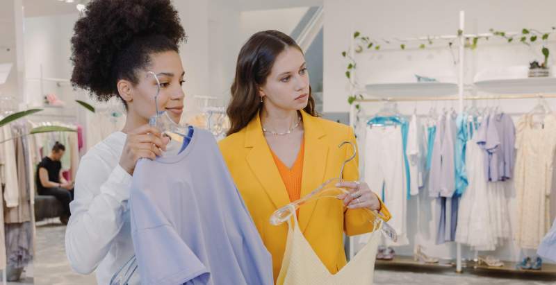 PERSONAL SHOPPER, STYLING E DRESS CODE 08.30 – 12.30