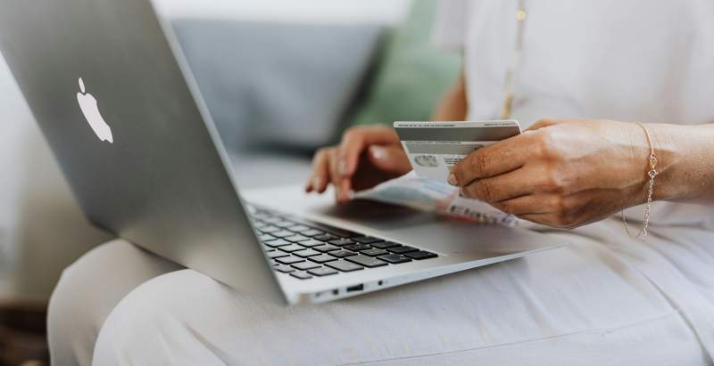 STRATEGIE DI E-COMMERCE GIORGIO PETETTI 08.30-17.30