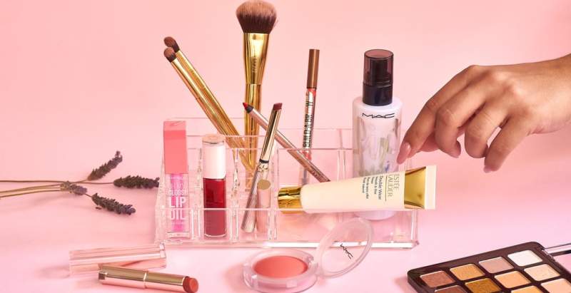 MAKE UP ARTIST – LIVELLO BASE DI MARINA FERRO 08.30 – 12.30