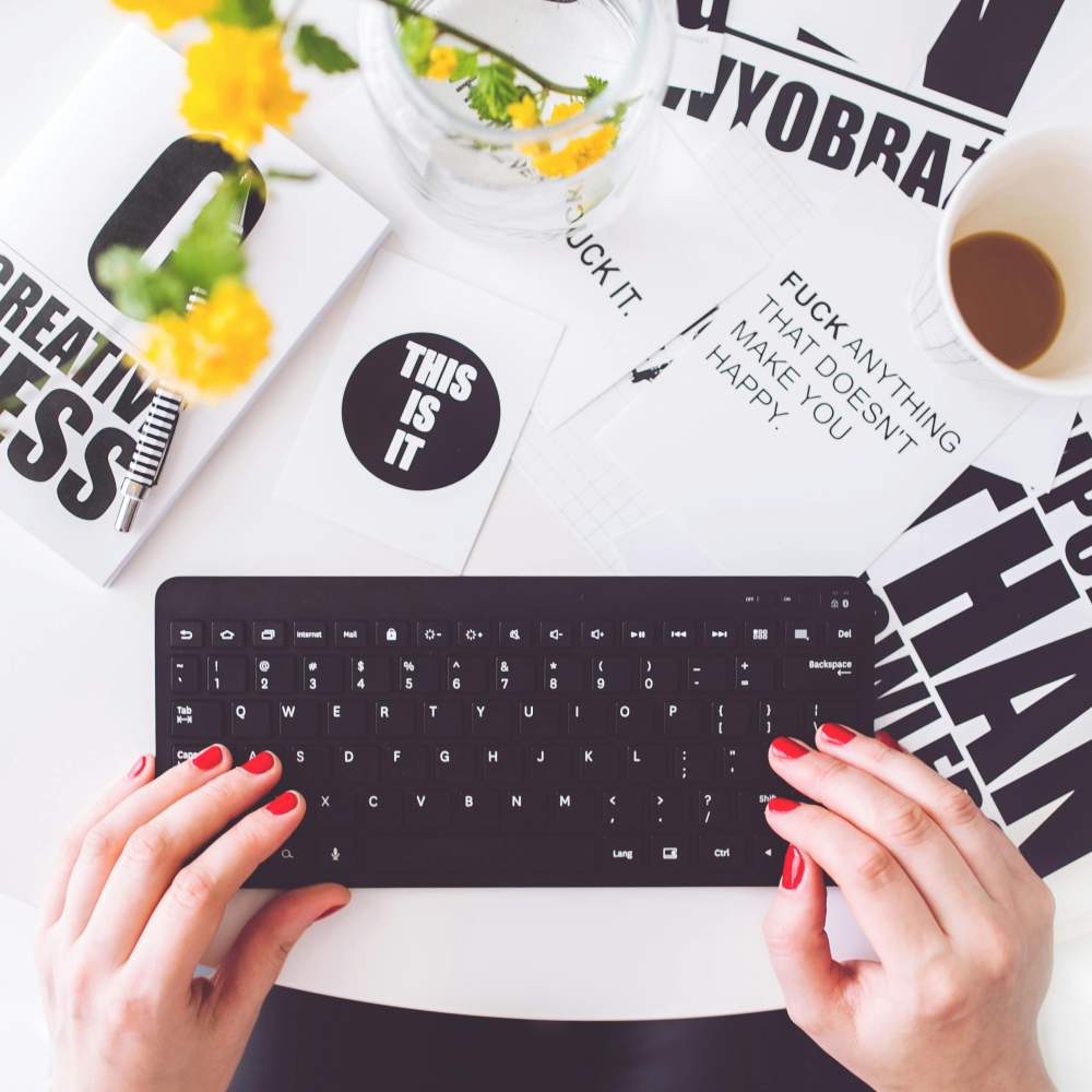 STORYTELLING, COMUNICAZIONE E SCRITTURA CREATIVA